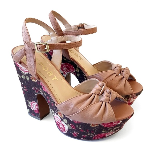 REPORT 70s Style Ray Floral Tapestry Platform Sandals - Picture 6 of 11